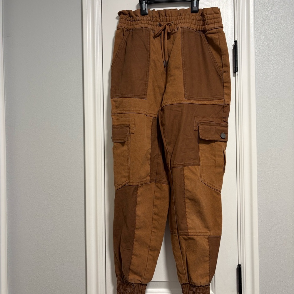 Alice + Olivia Brown Cargo Jogger Pants